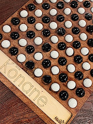 Kōnane Board Game                                                          