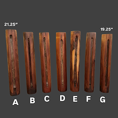 Toere - Handheld (~19" - 21")                                              